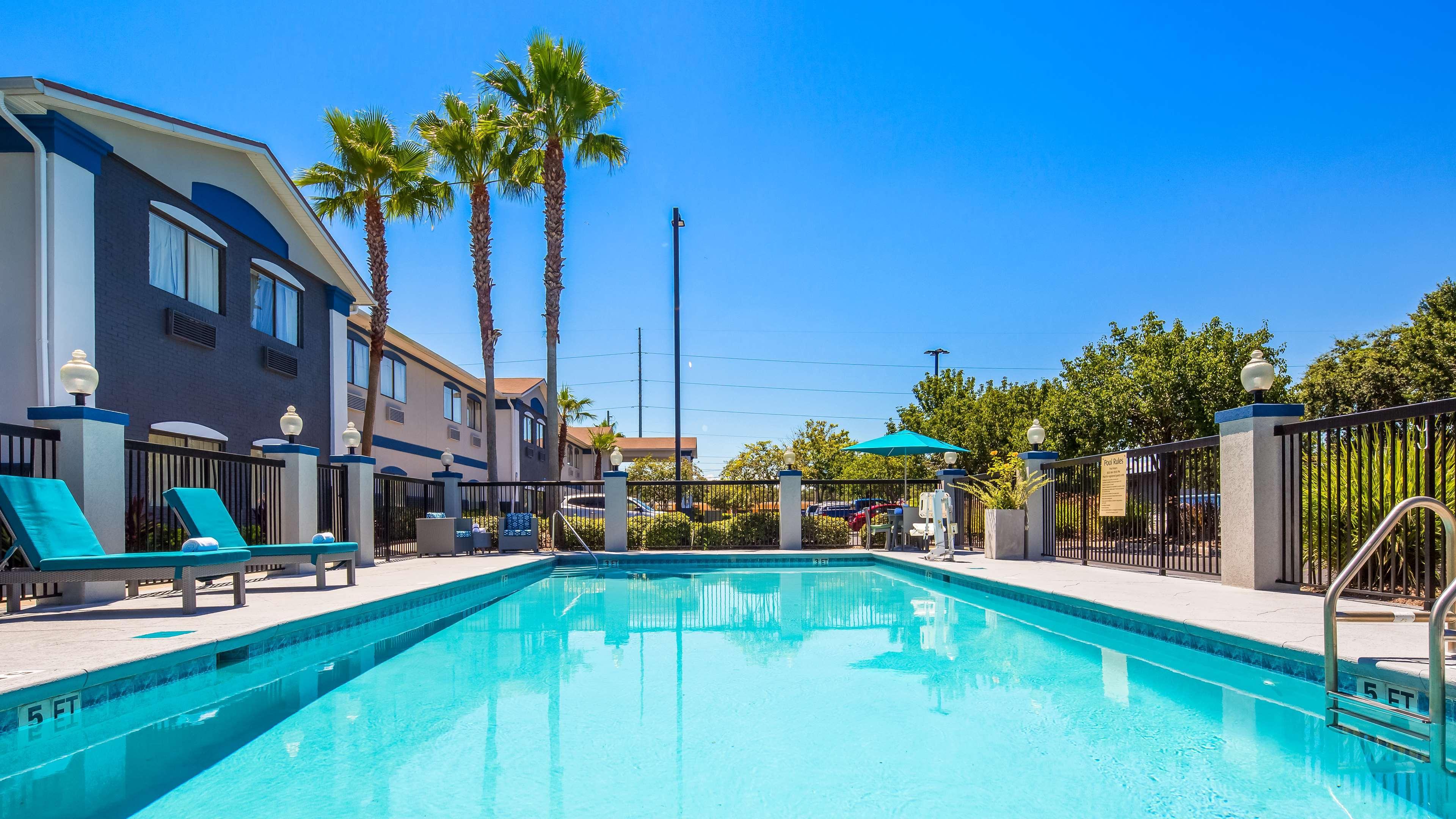 Best Western Mayport Inn And Suites Atlantic Beach Exterior foto