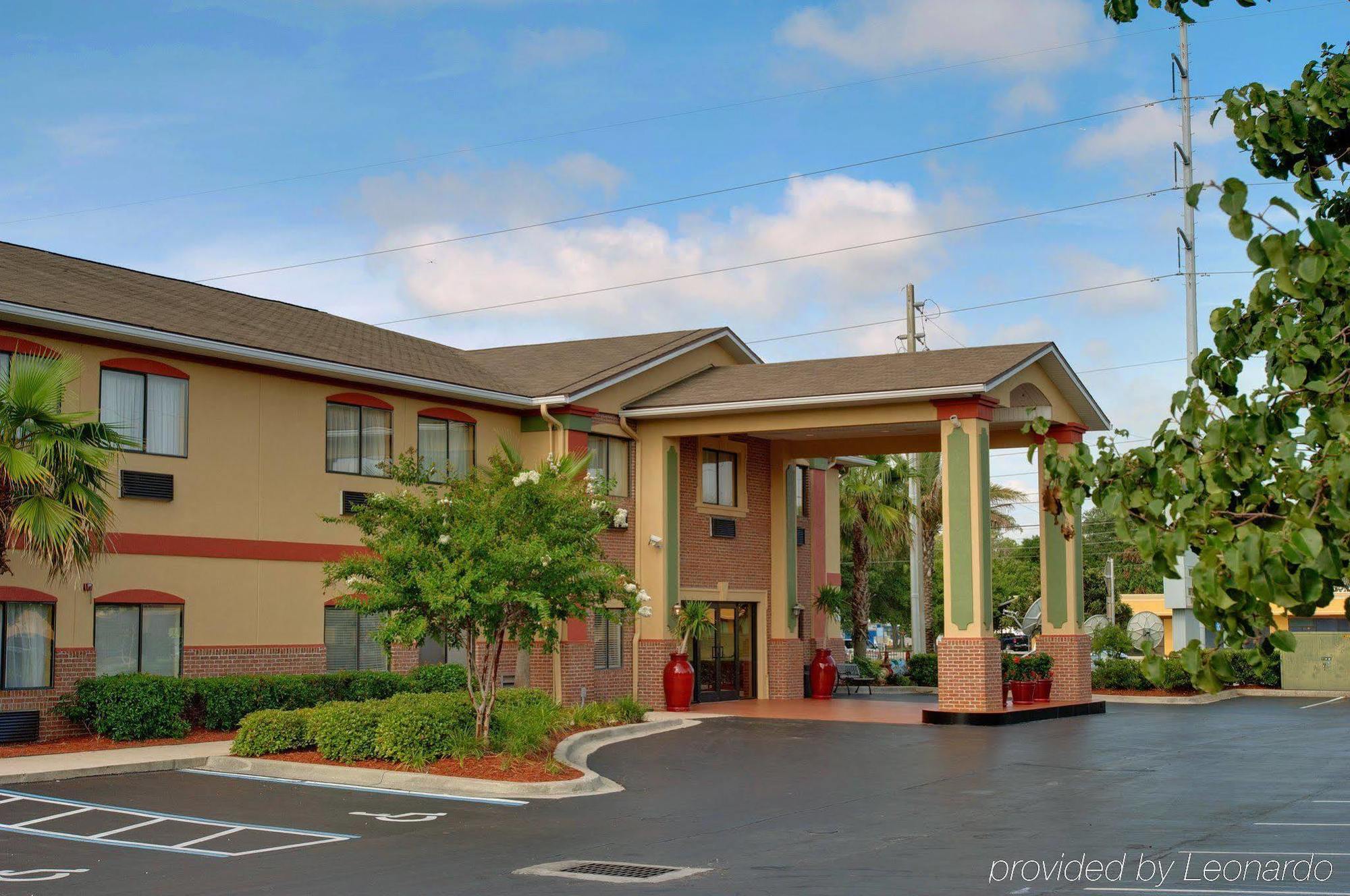 Best Western Mayport Inn And Suites Atlantic Beach Exterior foto